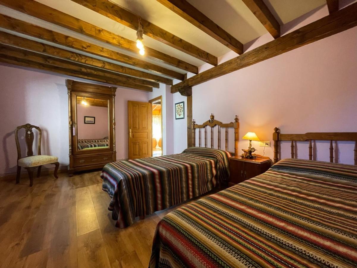 La Indefinida Villa Toranzo Eksteriør bilde