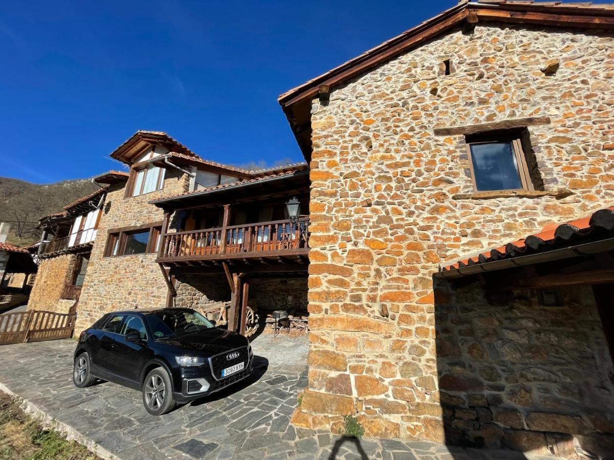La Indefinida Villa Toranzo Eksteriør bilde