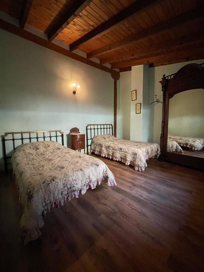La Indefinida Villa Toranzo Eksteriør bilde