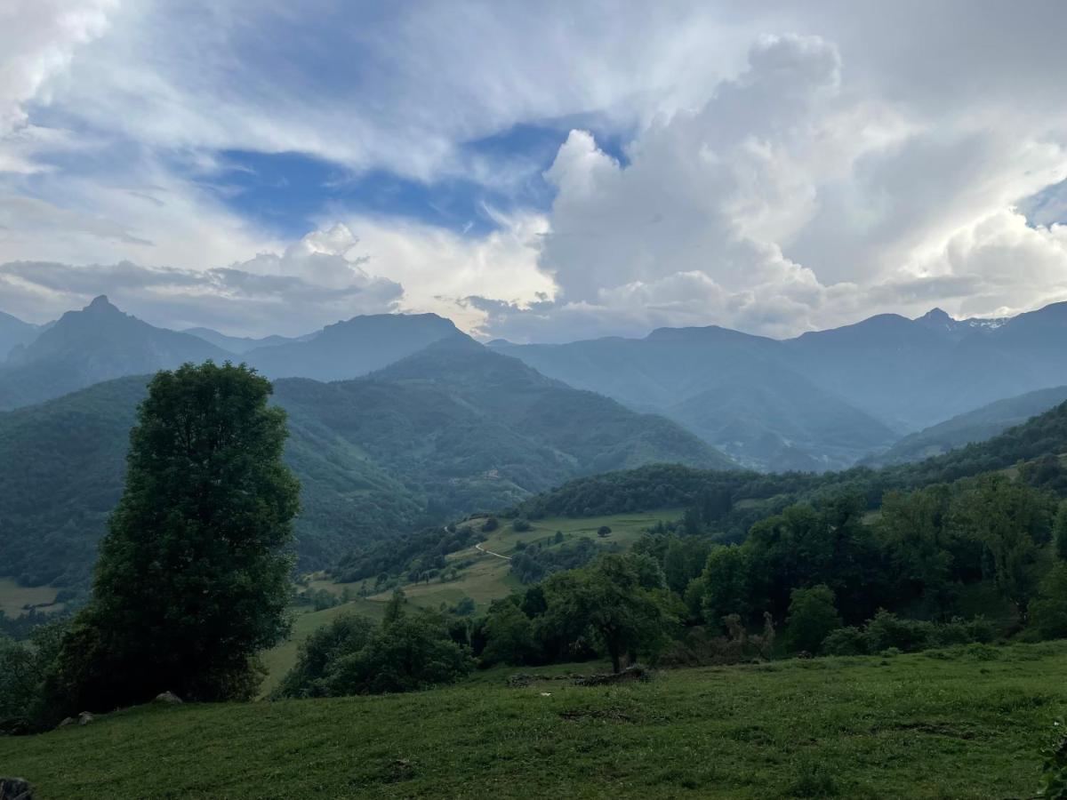 La Indefinida Villa Toranzo Eksteriør bilde
